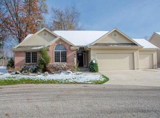 1216 Dahlia Ct, Mishawaka, IN 46545
