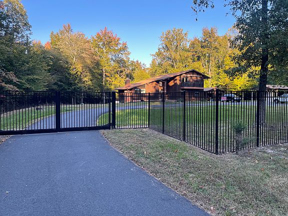 2nd image of 6309 River Rd