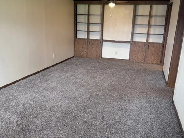 Amhurst Living LLC, 4929 Heatherdowns Blvd #2fb2c445a, Toledo, OH 43614