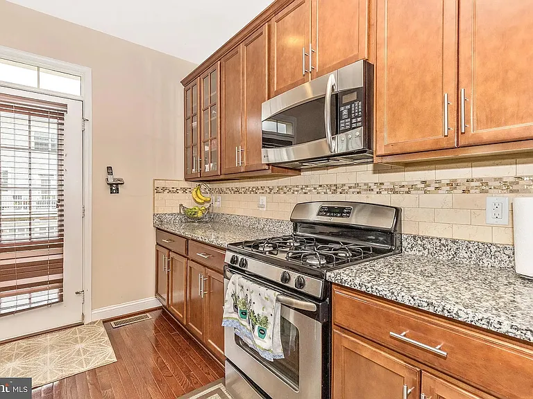 11882 Country Squire Way — Photo 14