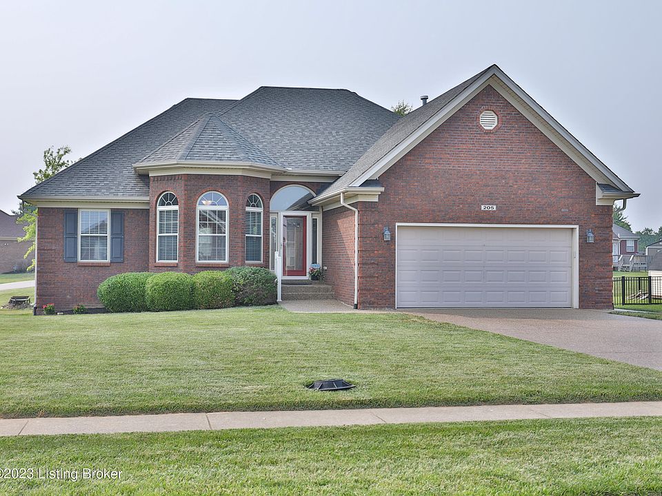 1st image of 205 Crimson Creek Dr