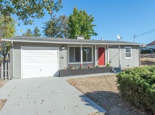 330 Hutchins Rd, Sebastopol, CA 95472