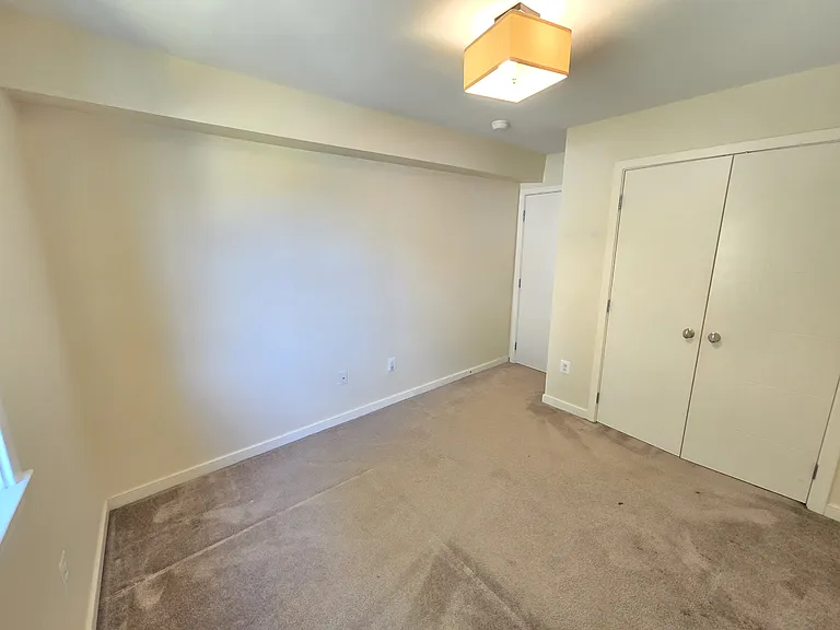 608 S Washington St — Photo 13