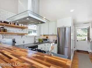 600 N 39th St, Seattle, WA 98103