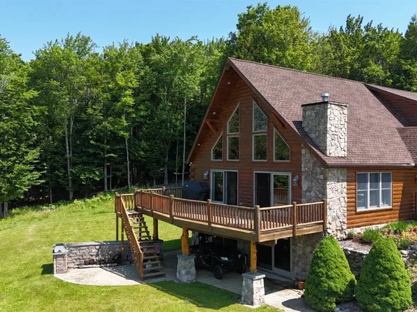 197 Olander Dr, East Jewett, NY 12424