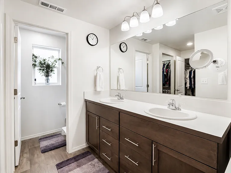 1120 W Aspen Rd — Photo 11