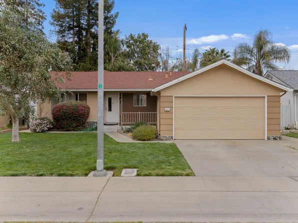 1421 Vista Dr, Lodi, CA 95242