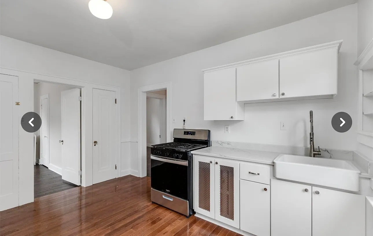 3 bed, 1350 sqft, $1,900 — Photo 1