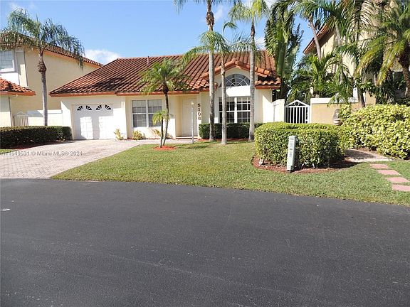 3rd image of 5108 NW 106th Ave