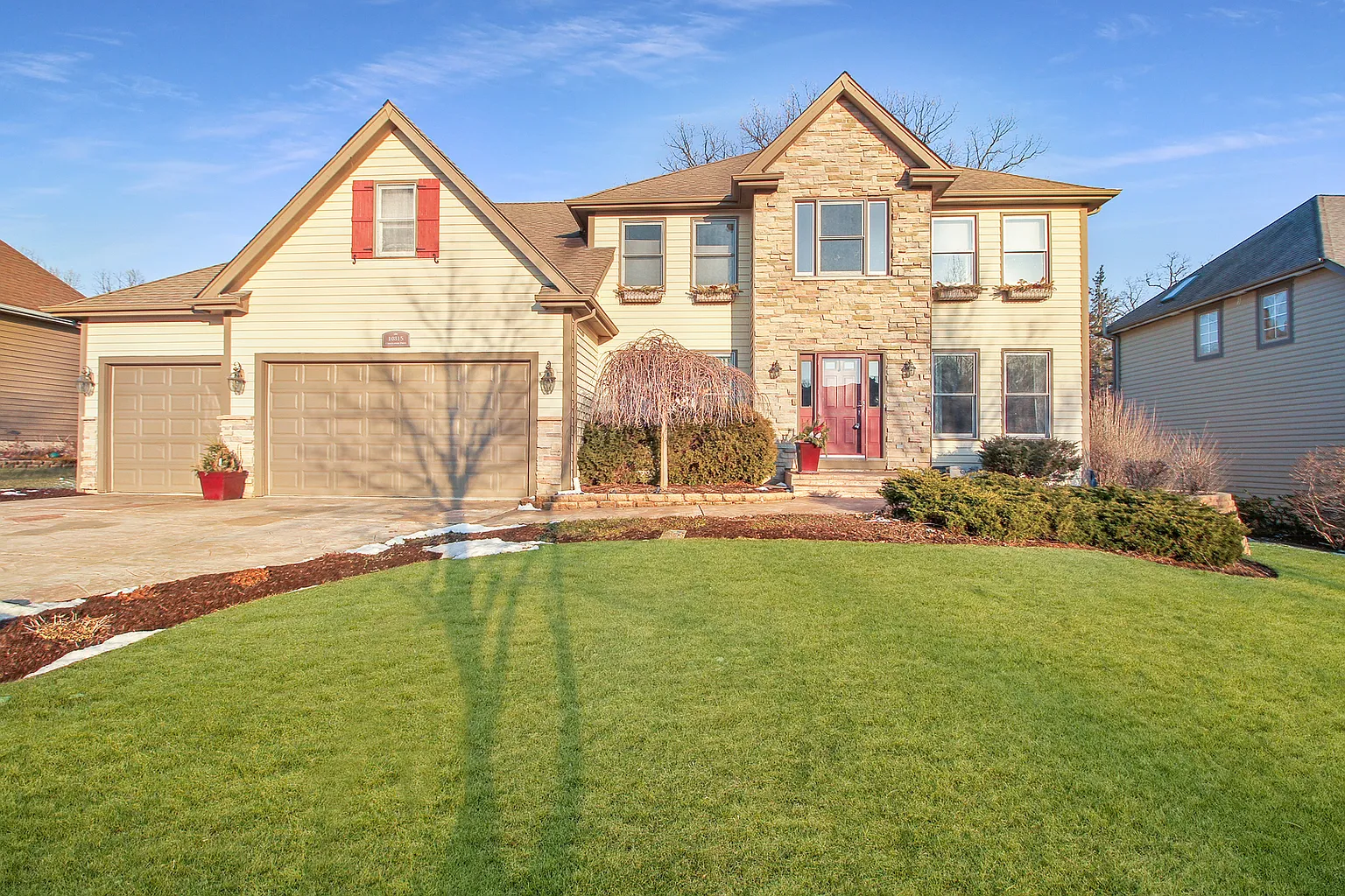 10815 Christopher Dr photo 1