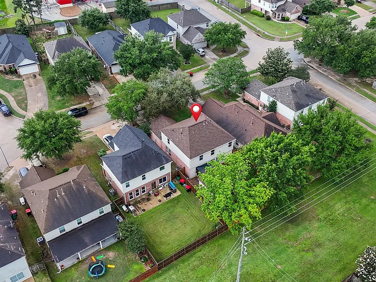 12311 Granite Woods Ct — Photo 32