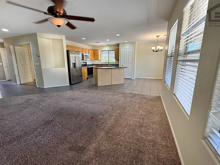 12614 W Avalon Dr — Photo 20