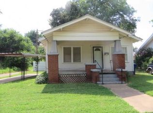 610 S 12th St, Chickasha, OK 73018