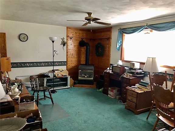 4th image of 1604 Cherry St