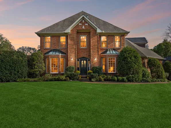 108 Sturbridge Dr, Franklin, TN 37064