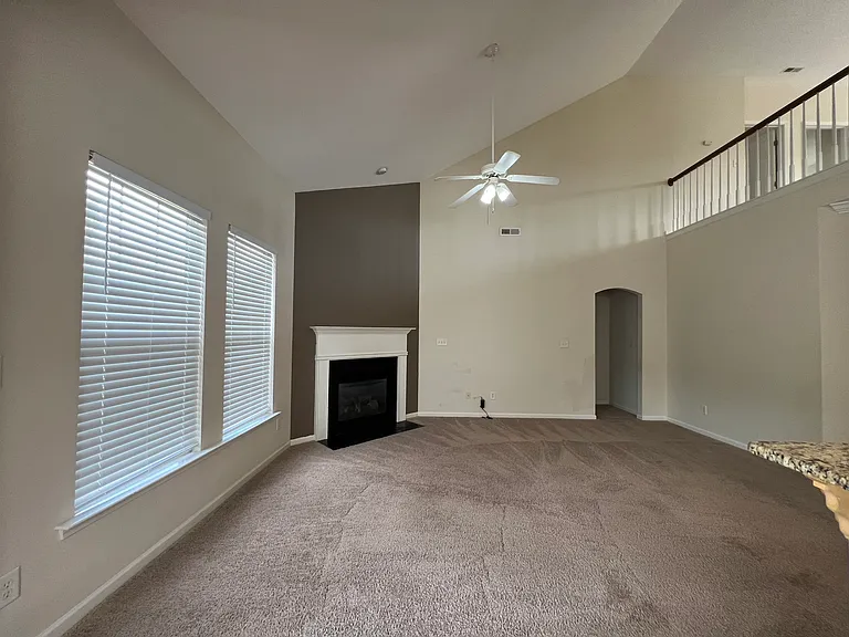 1429 Dairy Glen Dr — Photo 8