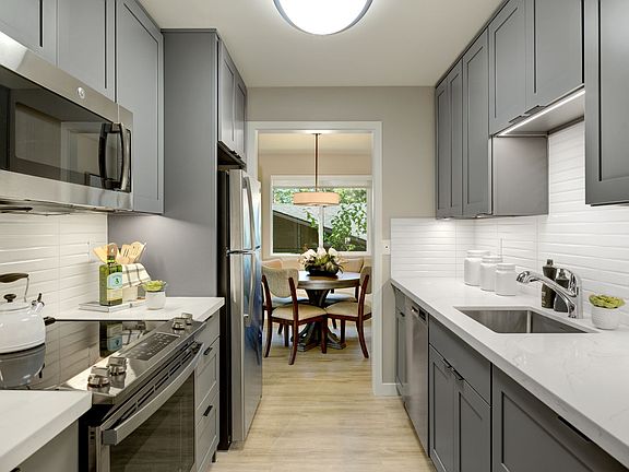 3rd image of 100 98th Ave NE #E3