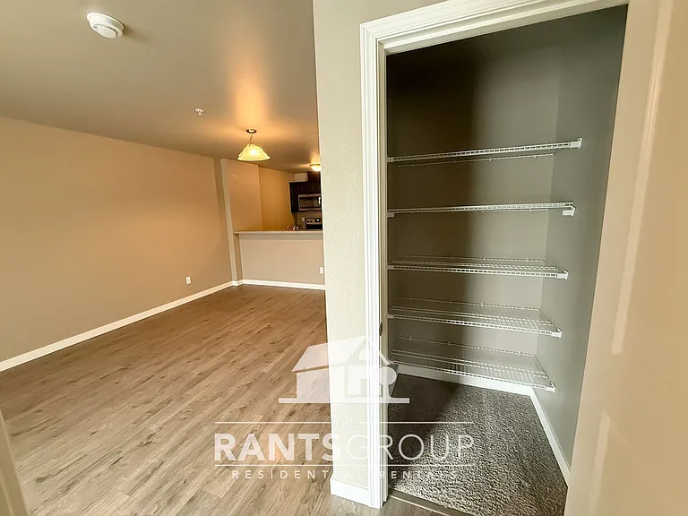 Bedrock Apartments — Photo 8