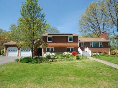 95 Bayberry Rd, Concord, MA, 01742