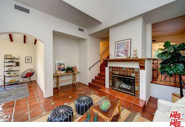 1st image of 1414 N Harper Ave APT 17