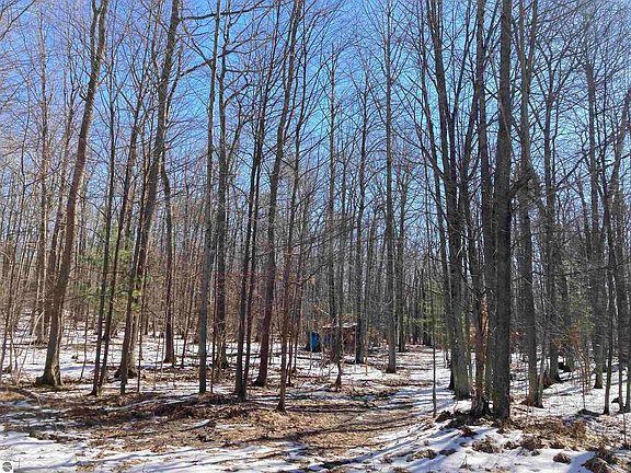 2nd image of W Heath Rd