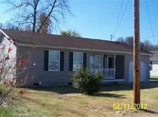 806 Madison Ave, Wurtland, KY 41144