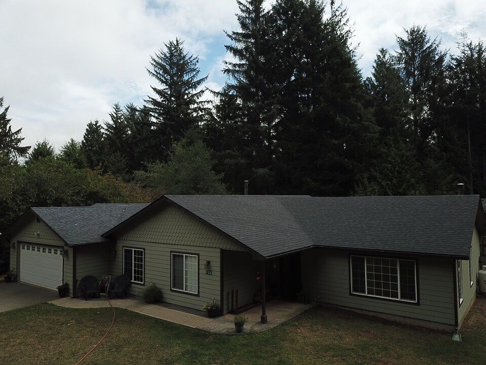 2nd image of 130 Conner Way