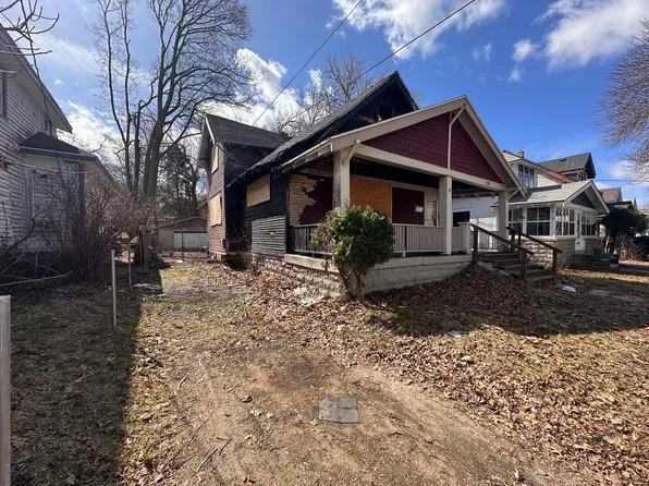 1136 Sherman St SE, Grand Rapids, MI 49506
