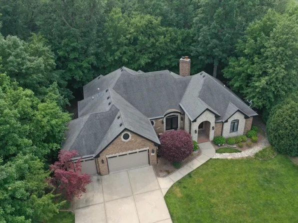 20040 Golden Oak Ln, Mokena, IL 60448