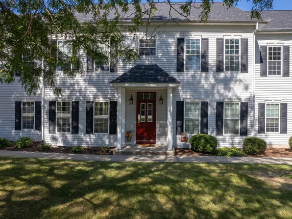 215 Prestwick Dr Unit B, Valparaiso, IN 46385