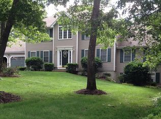 7 Applewood Dr, Hudson, NH 03051