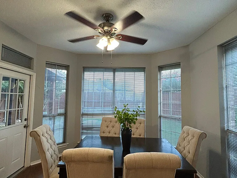 10809 Paisano Dr — Photo 23