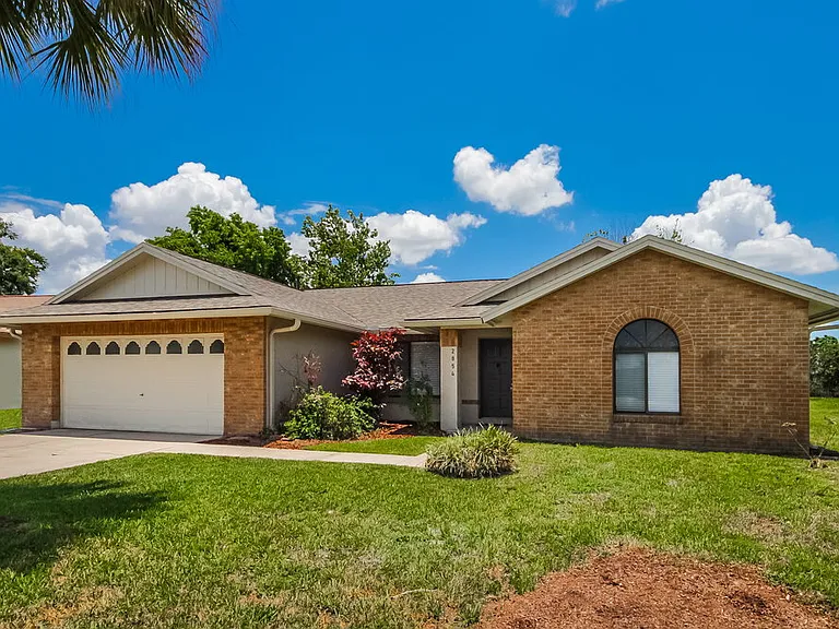 2854 Camomile Dr — Photo 3