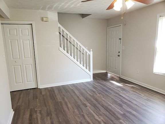 2nd image of 300 Rosehip Ln #300C