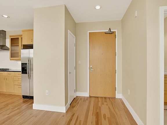 Entry - Coat Closet