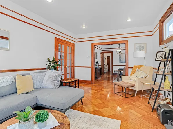 16 Stegman Terrace image 6 of 48