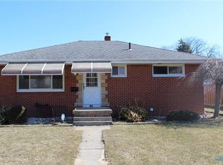 134 N Yarrow St, Oregon, OH 43616