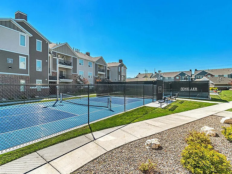 pickleball courts
