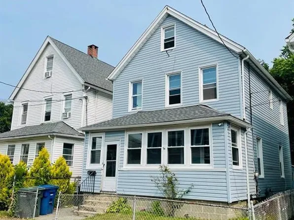 4 Howard Court, Bridgeport, CT 06605