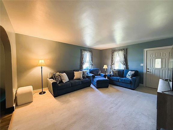 3rd image of 24 Brinker St