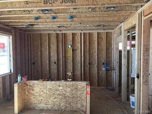 2nd image of 4592 Dewey Ln