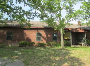 12141 Poordo Rd, Pittsburg, IL 62974