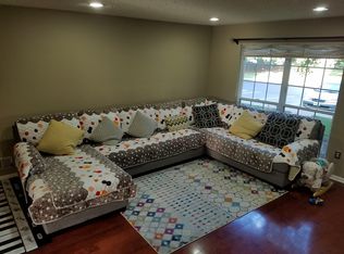 51 Columbus Dr #602, Franklin Park, NJ