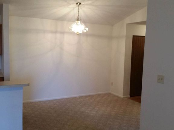 04 - Dining Room 1
