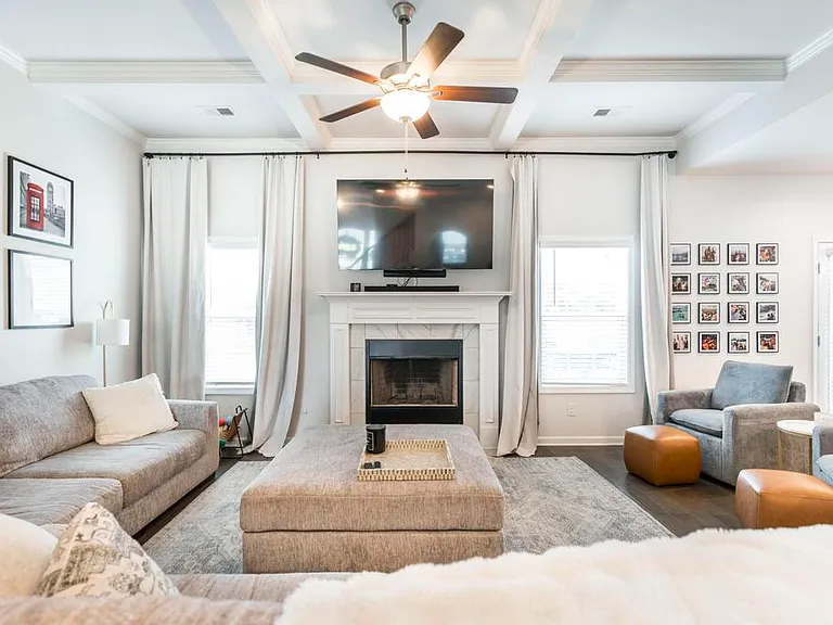 105 Pearl Moss Ln — Photo 11