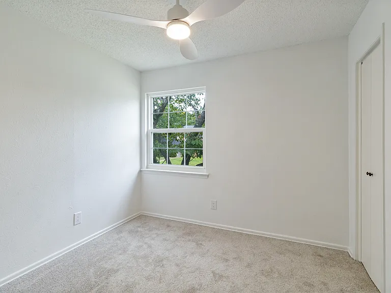 Bedroom 5 with spacious closet.