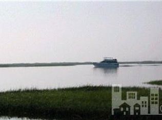 306 Seaview Rd, Wilmington, NC 28409