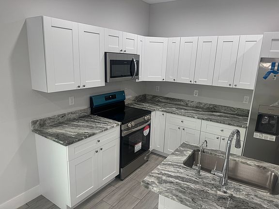 4th image of 4800 15th St SW #4800