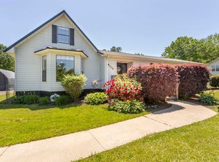 9215 Goodwin Ln, Hokes Bluff, AL 35903