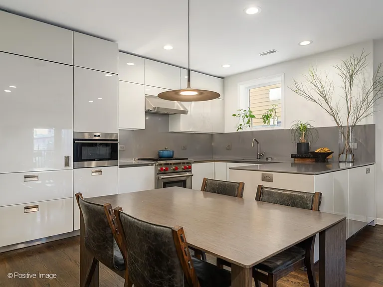 910 N Washtenaw Ave #1 — Photo 10